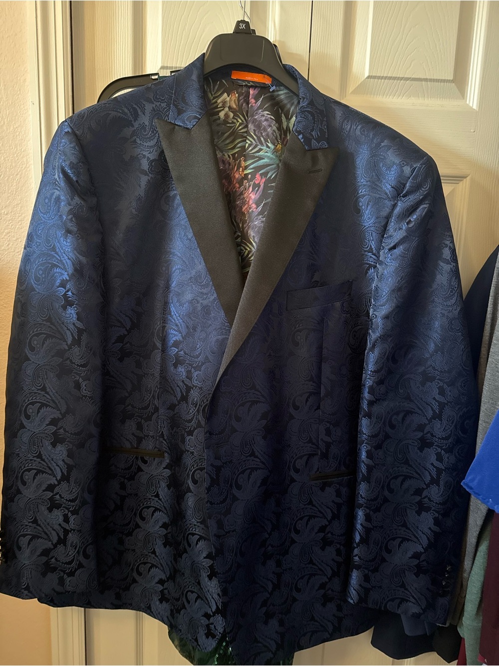 TALLIA Navy Blue Floral Jacquard Blazer with Black Satin Lapel